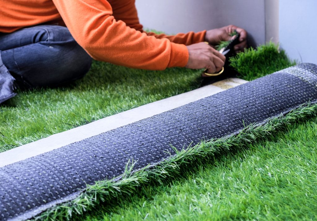 Artificial Grass Front Yard Ideas 1